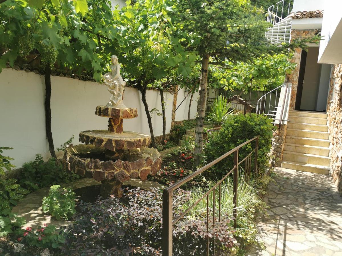 Villa Marieta Guesthouse Балчик Экстерьер фото