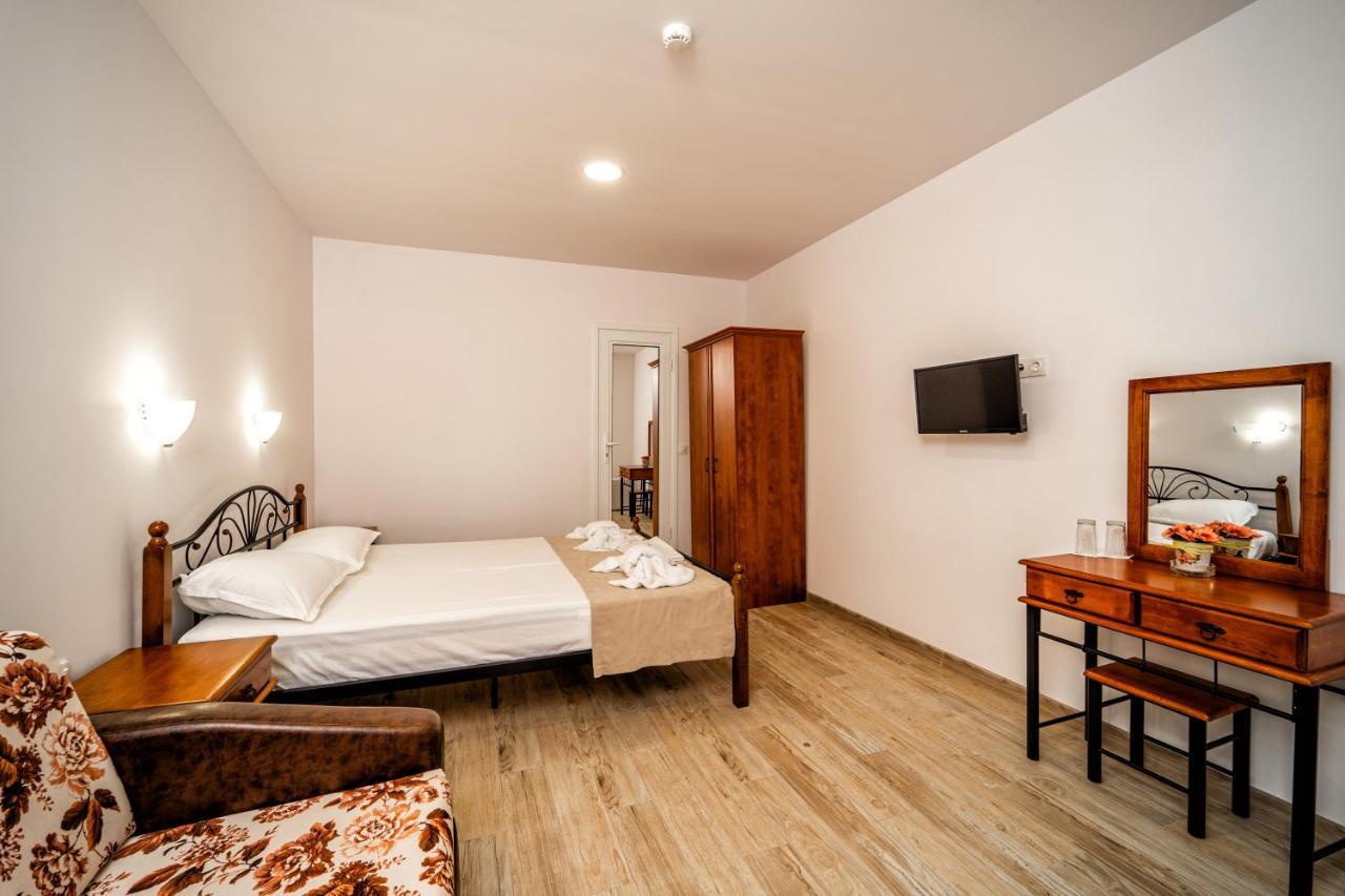 Villa Marieta Guesthouse Балчик Экстерьер фото